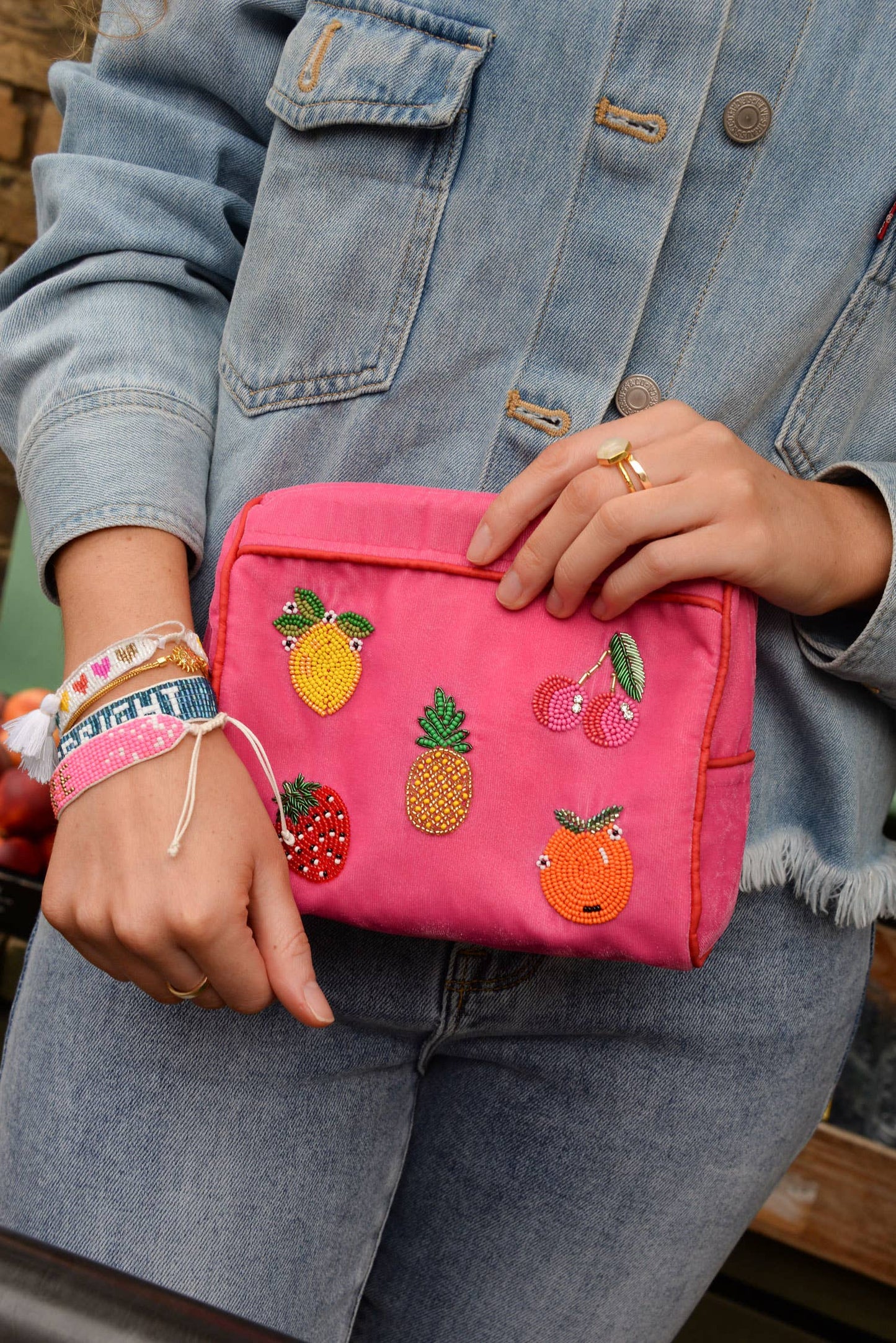 MULTI FRUIT MAKE UP BAG