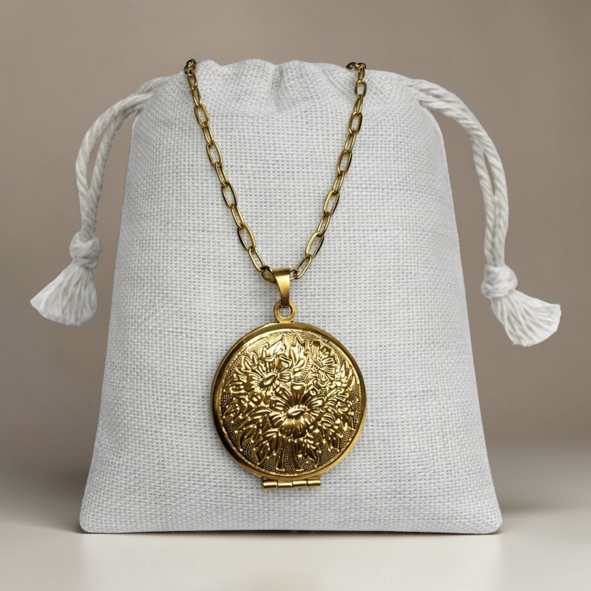 Gold Large Locket Necklace – GRACE