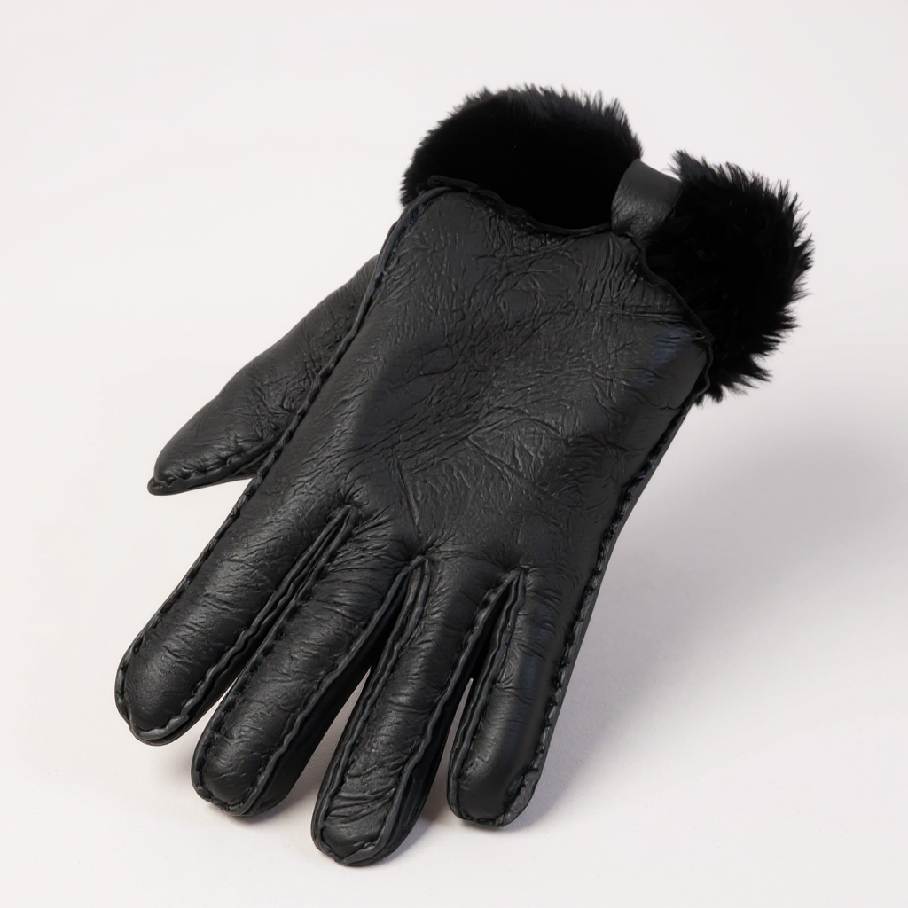 Black Sheepskin Gloves